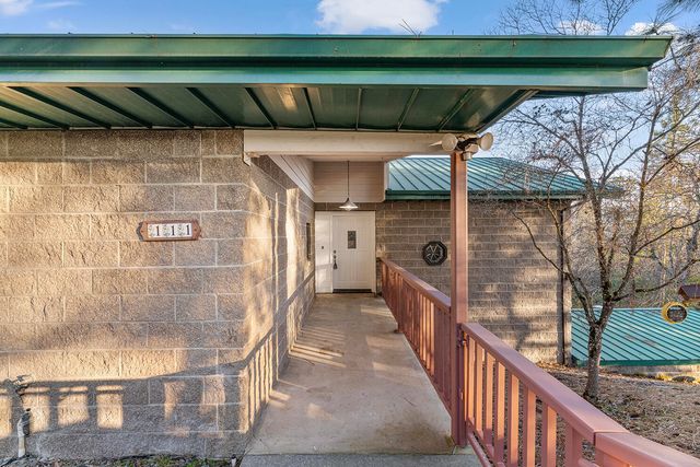 111 Lance Drive, Grants Pass, OR 97526