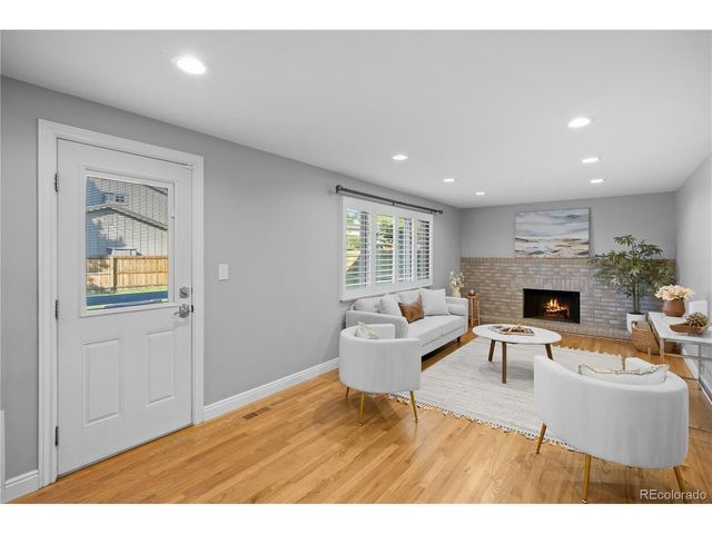 11025 E Berry Ave, Englewood, CO 80111