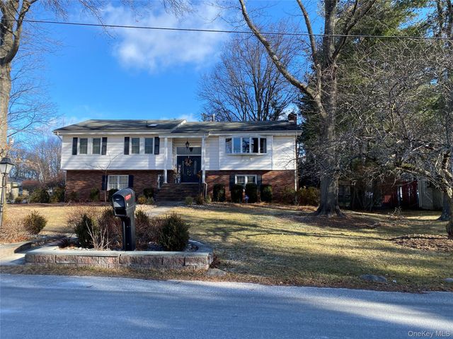 1 Parkview Drive, Middletown, NY 10940