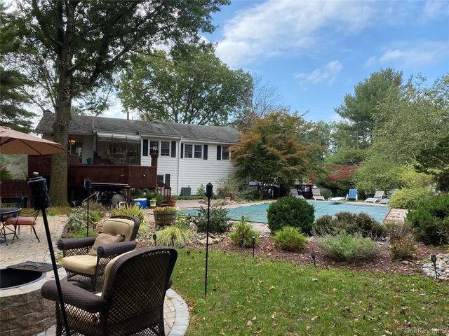 1 Parkview Drive, Middletown, NY 10940