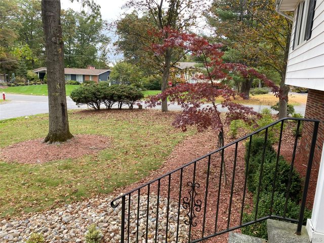 1 Parkview Drive, Middletown, NY 10940