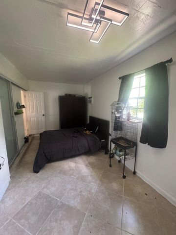 7160 NW 24th Street NW, Sunrise, FL 33313