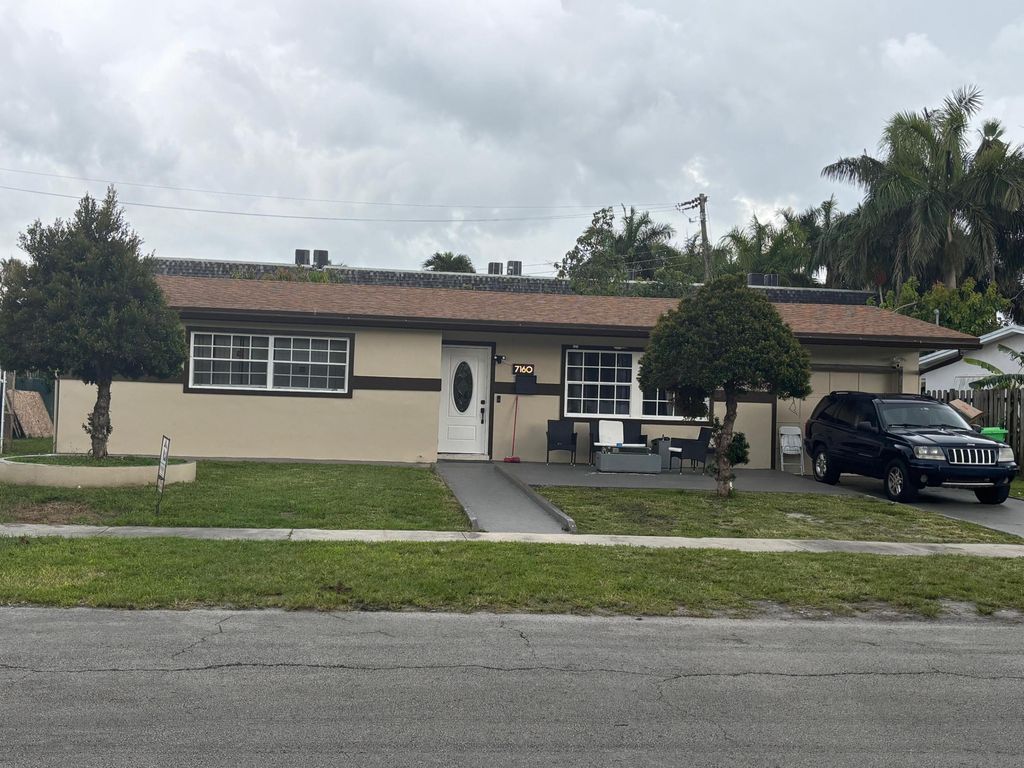 7160 NW 24th Street NW, Sunrise, FL 33313