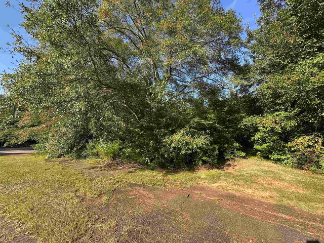 107 Brooklyn Church Road, Chesnee, SC 29323