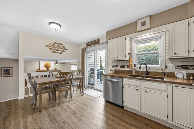 509 Bezdek Drive NW, Cedar Rapids, IA 52405