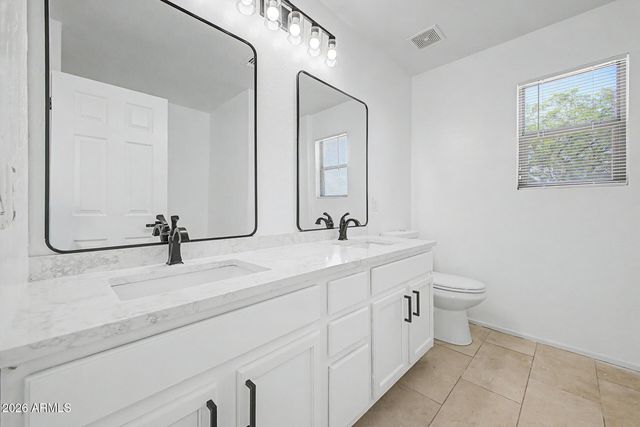 9481 N 81ST Drive, Peoria, AZ 85345
