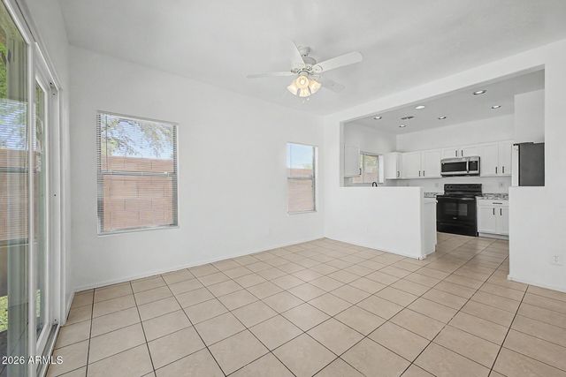 9481 N 81ST Drive, Peoria, AZ 85345