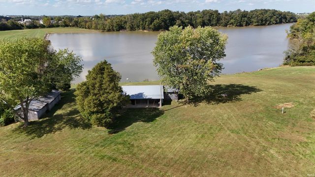 100 North Road, Montgomery, IN 47558