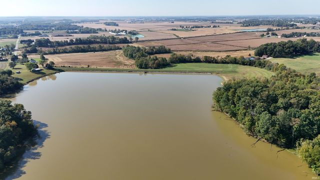 100 North Road, Montgomery, IN 47558