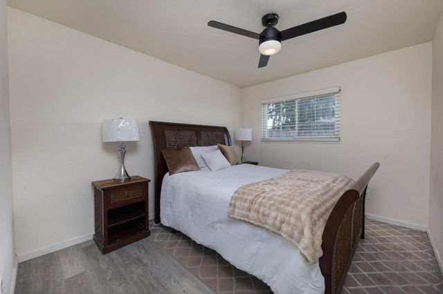 840 Del Monte Ct, Manteca, CA 95336