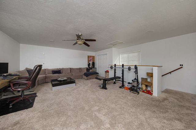 840 Del Monte Ct, Manteca, CA 95336