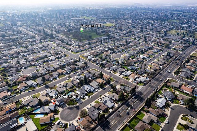 840 Del Monte Ct, Manteca, CA 95336