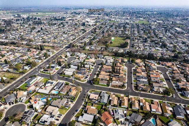 840 Del Monte Ct, Manteca, CA 95336