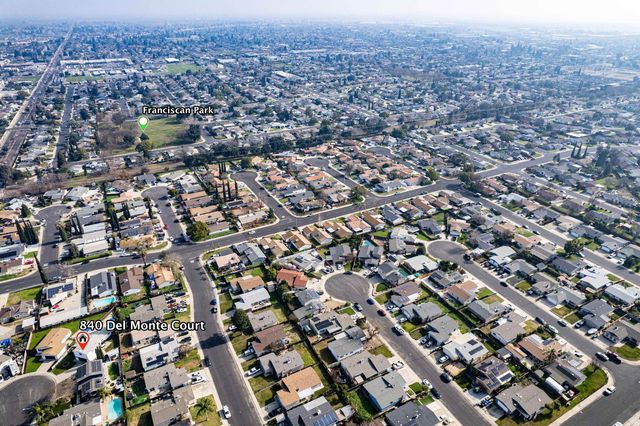 840 Del Monte Ct, Manteca, CA 95336