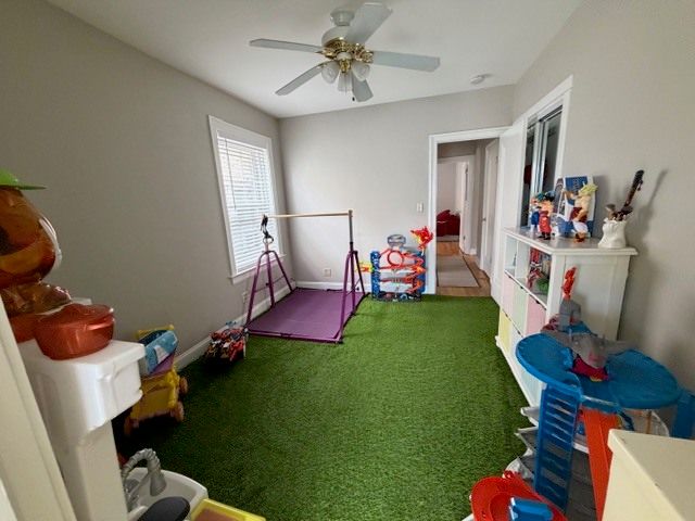 4820 Elm Street 3, Skokie, IL 60077