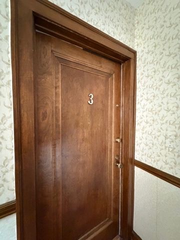 4820 Elm Street 3, Skokie, IL 60077