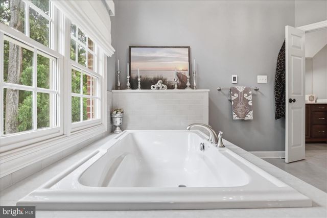 6441 GEORGETOWN PIKE, Mclean, VA 22101