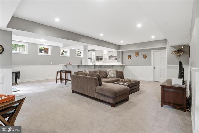 6441 GEORGETOWN PIKE, Mclean, VA 22101