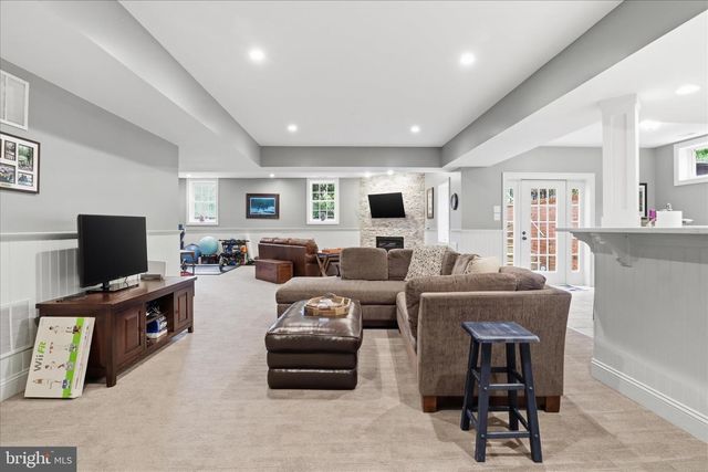 6441 GEORGETOWN PIKE, Mclean, VA 22101