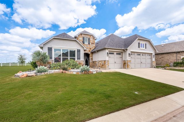 12424 Blue Granite Drive, Denton, TX 76207