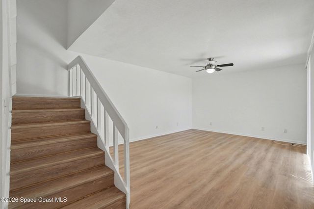 3915 Vista Oaks Circle NE, Palm Bay, FL 32905