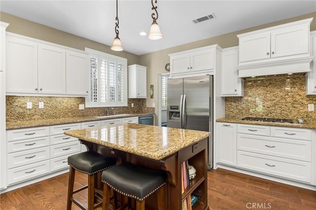 13747 Meadow View Lane, Yucaipa, CA 92399