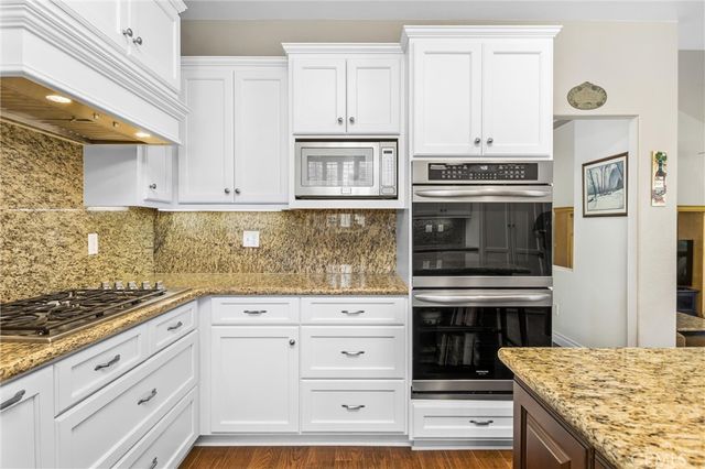 13747 Meadow View Lane, Yucaipa, CA 92399