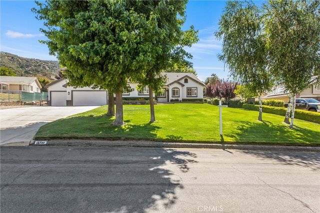 13747 Meadow View Lane, Yucaipa, CA 92399