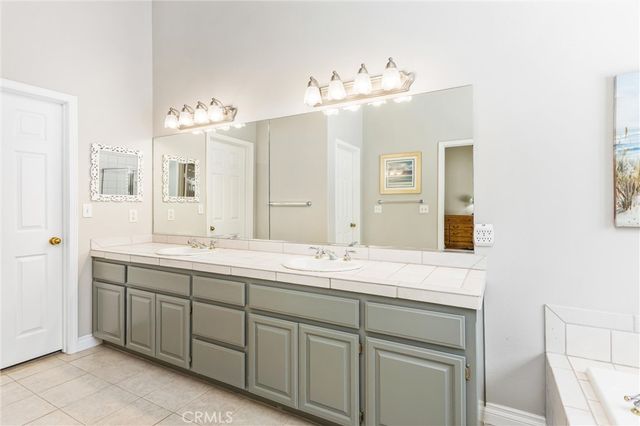 13747 Meadow View Lane, Yucaipa, CA 92399