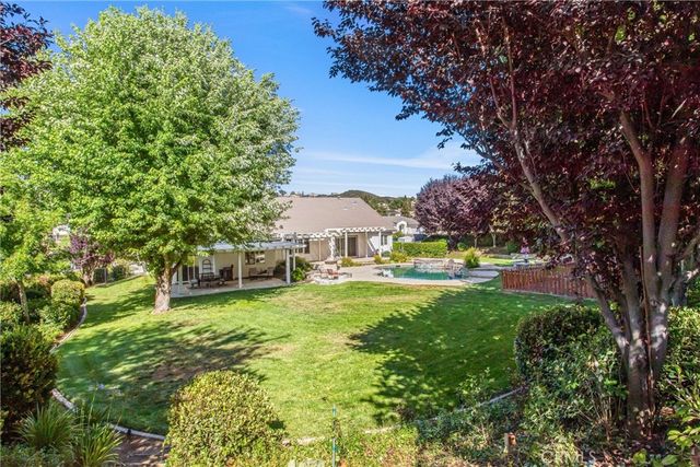 13747 Meadow View Lane, Yucaipa, CA 92399