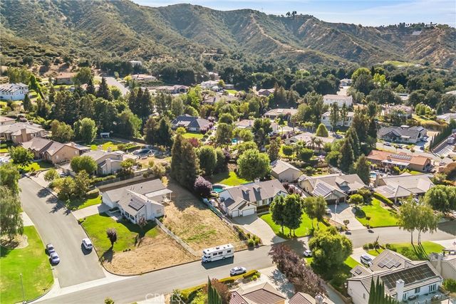 13747 Meadow View Lane, Yucaipa, CA 92399