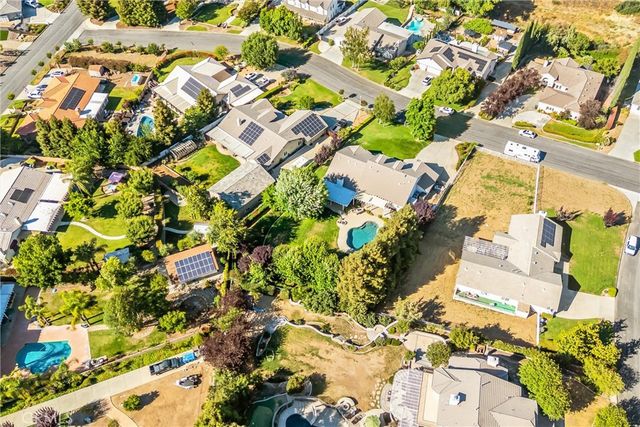 13747 Meadow View Lane, Yucaipa, CA 92399