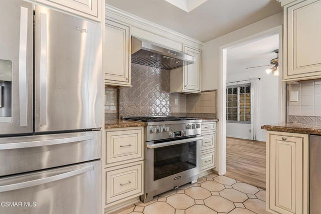 5432 Jon Dodson Drive, Agoura Hills, CA 91301