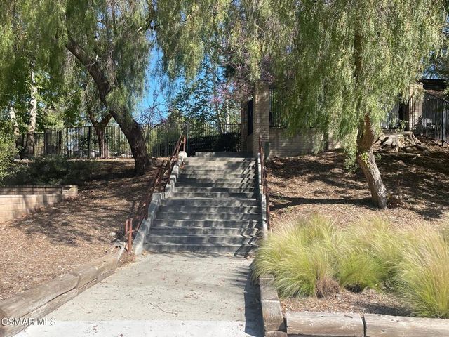 5432 Jon Dodson Drive, Agoura Hills, CA 91301