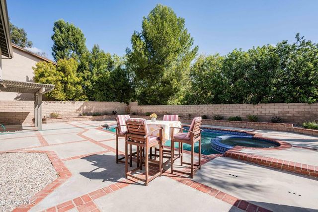 5432 Jon Dodson Drive, Agoura Hills, CA 91301