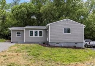 834 Young Drive, Fenton, MO 63026