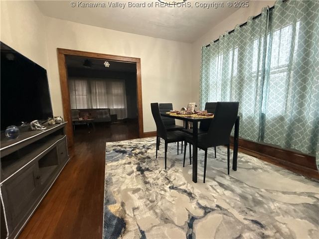 3349 Old Logan Road, Logan, WV 25601