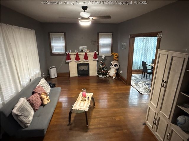 3349 Old Logan Road, Logan, WV 25601