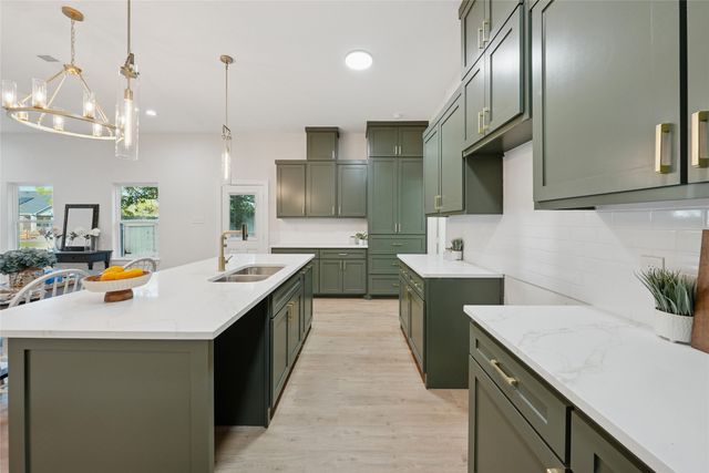830 Stamps Avenue, Fort Worth, TX 76114