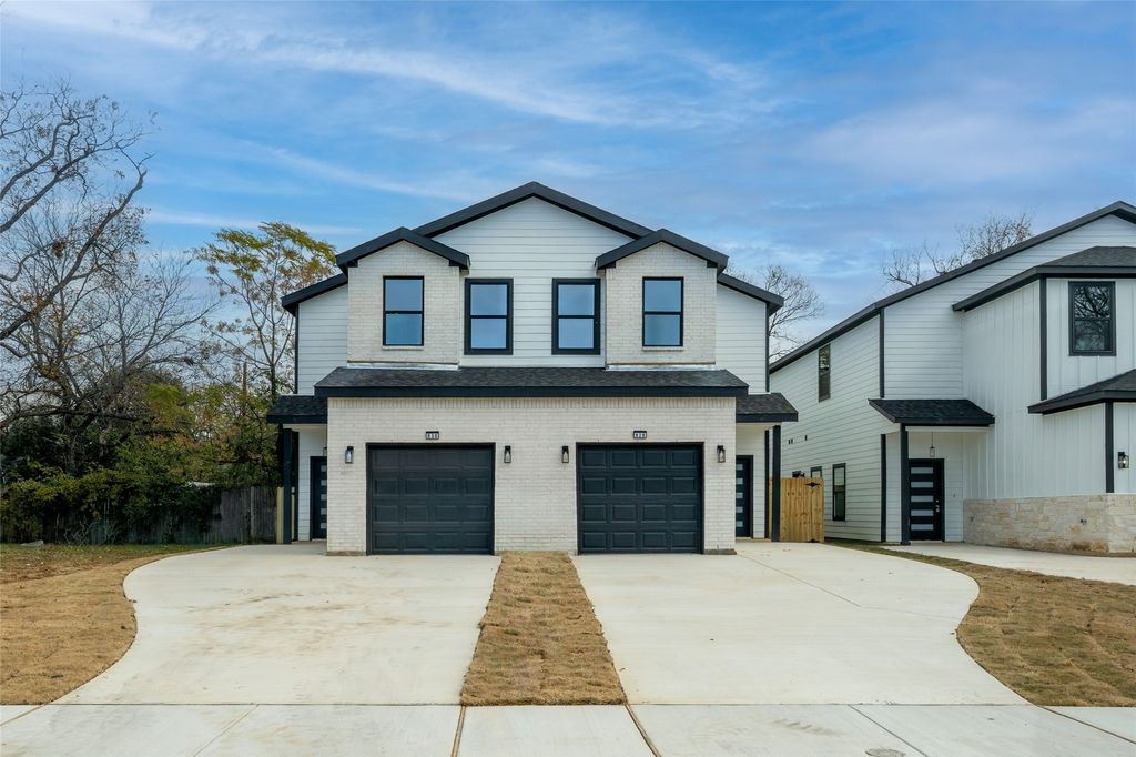 830 Stamps Avenue, Fort Worth, TX 76114