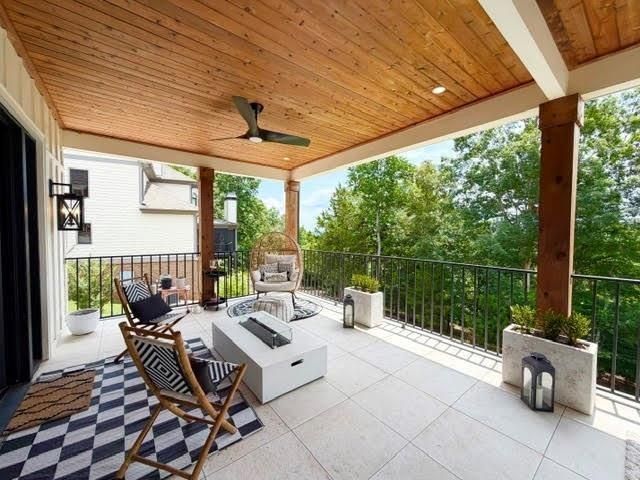 7410 Crestline Drive, Dawsonville, GA 30534