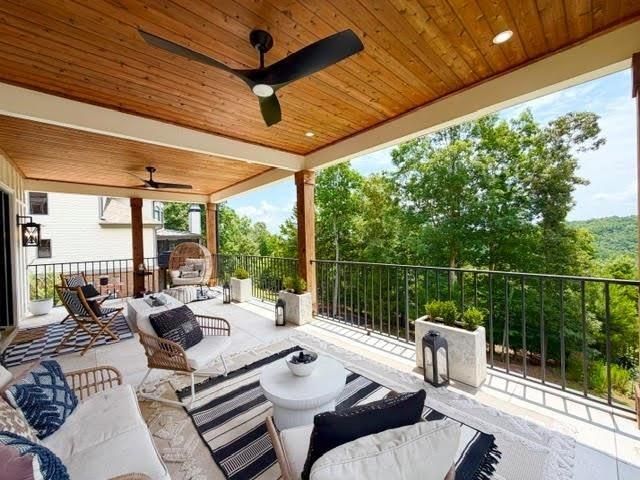 7410 Crestline Drive, Dawsonville, GA 30534