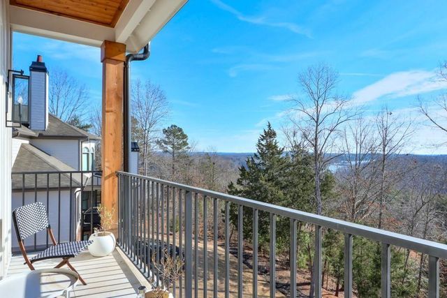 7410 Crestline Drive, Dawsonville, GA 30534