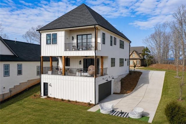 7410 Crestline Drive, Dawsonville, GA 30534