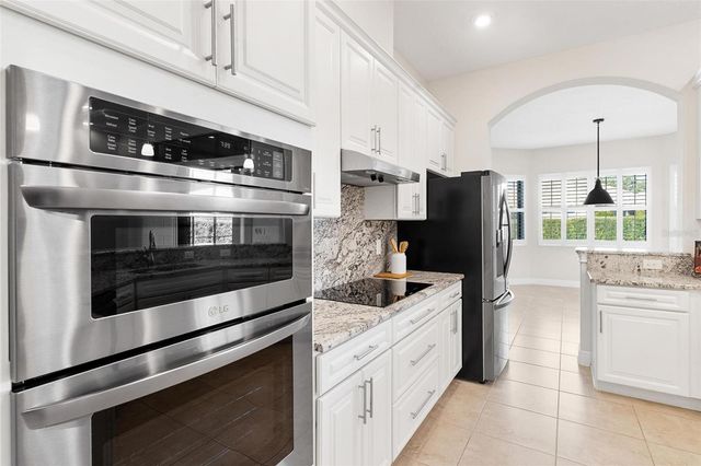 39513 HILLRISE LANE, Lady Lake, FL 32159