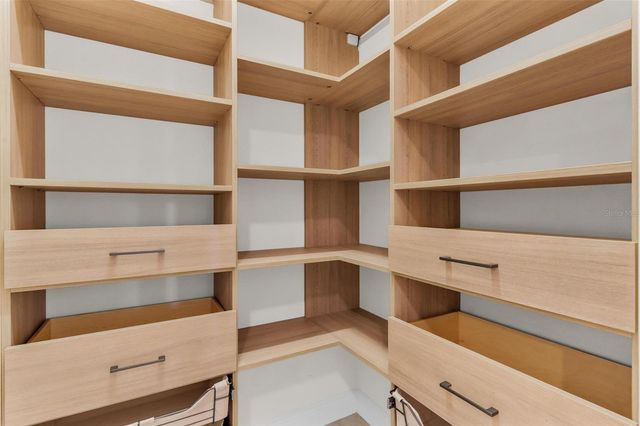 39513 HILLRISE LANE, Lady Lake, FL 32159