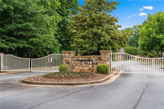 1307 Magnolia Path Way, Sugar Hill, GA 30518