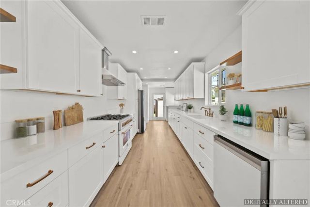 1848 Middleton, Los Angeles, CA 90062