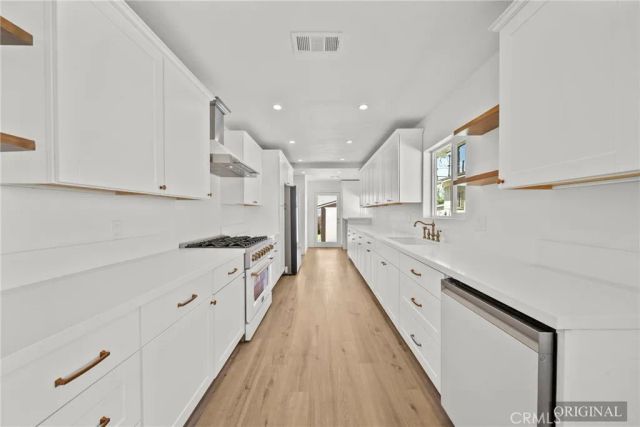 1848 Middleton, Los Angeles, CA 90062