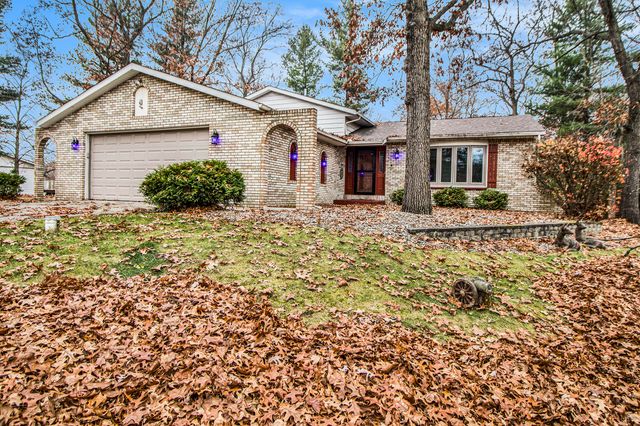 11404 Chateau Lane, Demotte, IN 46310